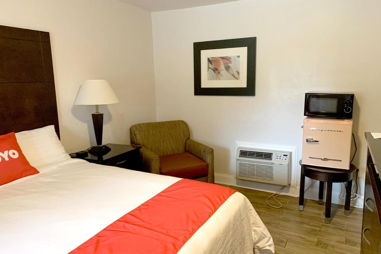 Hotel Savannah Ga Hwy 17 Екстериор снимка